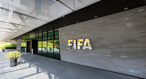 FIFA, piano da 20 miliardi per i Mondiali: UEFA minaccia il boicottaggio